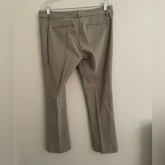 Women’s tan / brown/ khaki Express columnist pants - Picture 2 of 3